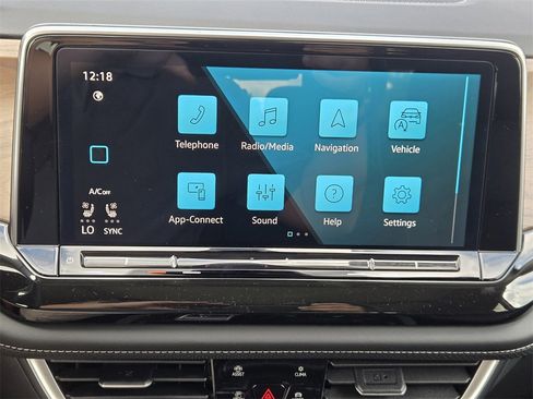 New 2026 Volkswagen Atlas SE image 14