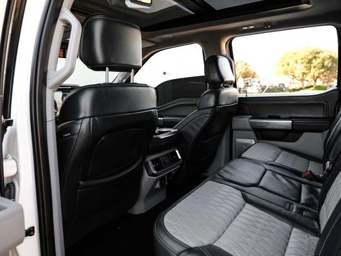 Used 2021 Ford F150 Limited image 35