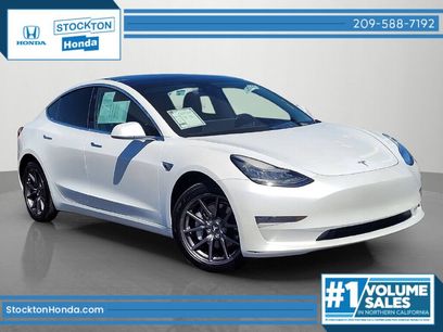 Used 2018 Tesla Model 3 Mid Range