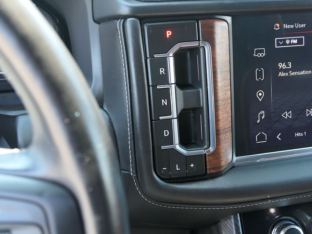 Used 2024 GMC Yukon Denali Ultimate AWD/4WD image 19