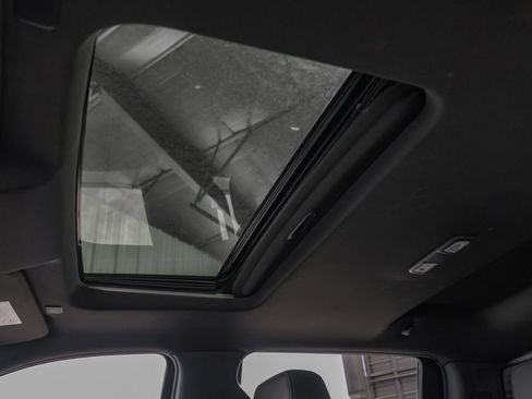 Used 2020 GMC Sierra 2500 AT4 w/ AT4 Premium Package image 23