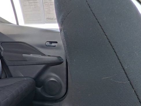 Used 2024 Nissan Kicks SV image 28