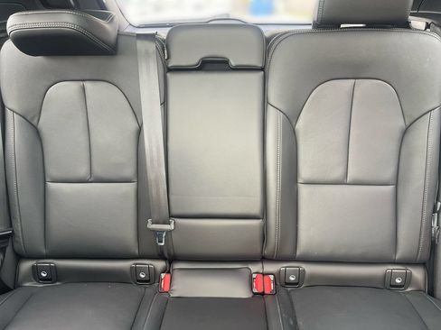 Used 2026 Volvo XC40 B5 Plus AWD/4WD image 25