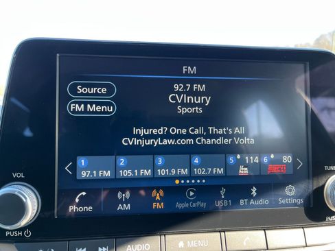 Used 2025 Nissan Sentra SV image 38