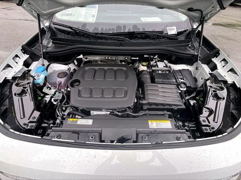 New 2026 Volkswagen Tiguan SE AWD/4WD image 15