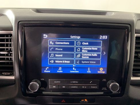 Used 2023 Nissan Frontier SV w/ Technology Package image 19