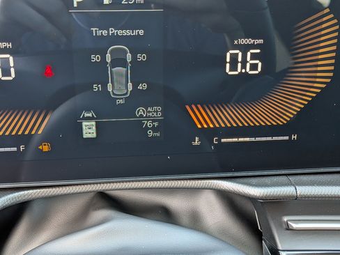 New 2026 Kia Sportage LX FWD image 31