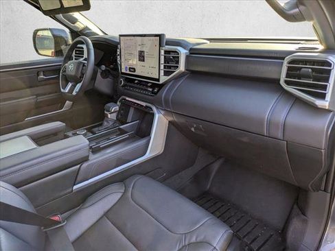 Used 2025 Toyota Tundra Platinum image 23