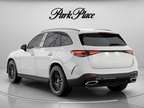 Used 2026 Mercedes-Benz GLC 300 image 14