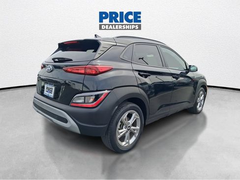 Used 2023 Hyundai Kona SEL FWD image 6