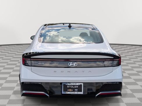 Used 2025 Hyundai Sonata SEL FWD image 4