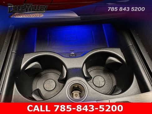 Used 2020 BMW 540i w/ M Sport Package image 23