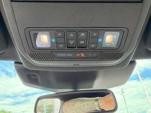Used 2021 Ford Explorer King Ranch w/ Premium Technology Package AWD/4WD image 31