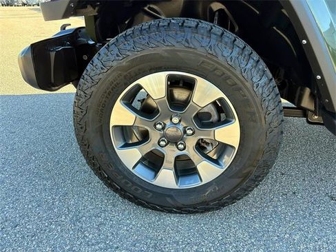 Used 2021 Jeep Wrangler Unlimited Sahara image 8