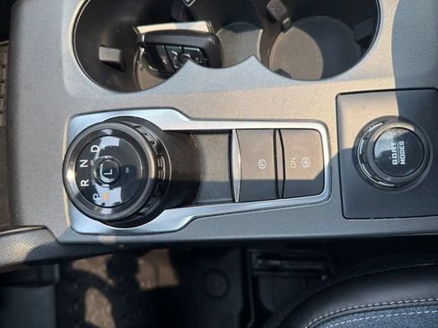 Used 2025 Ford Bronco Sport Outer Banks w/ Outer Banks Tech Package+ AWD/4WD image 21