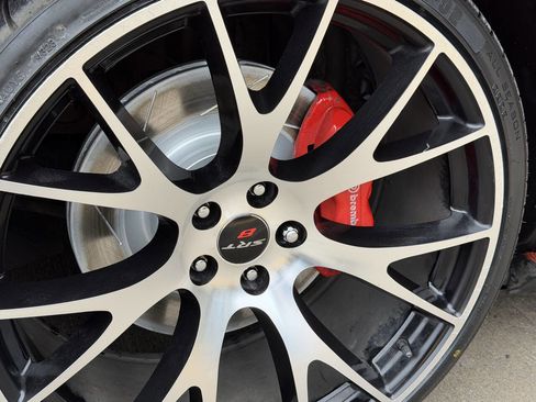 Used 2009 Dodge Challenger SRT8 w/ SRT Option Group II image 13