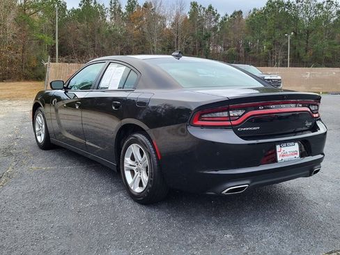 Used 2023 Dodge Charger SXT image 5