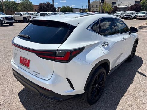 Used 2022 Lexus NX 350h AWD w/ Vision Package image 5