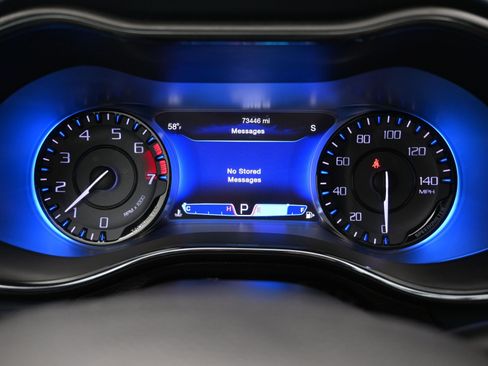 Used 2015 Chrysler 200 S w/ Navigation & Sound Group I image 28