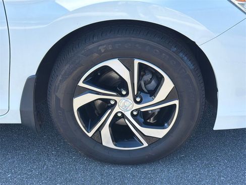 Used 2017 Honda Accord LX image 12