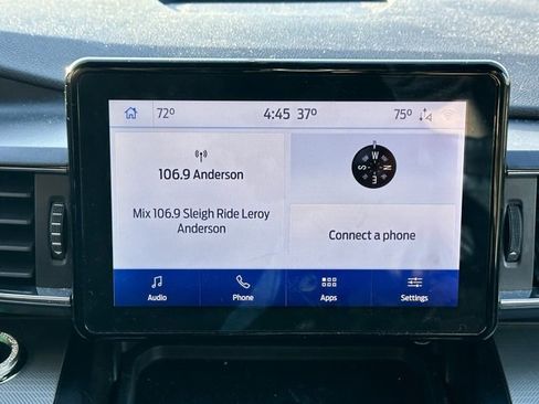 Used 2020 Ford Explorer XLT w/ Equipment Group 202A image 27