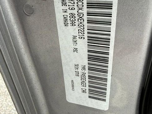 Used 2014 Dodge Charger SXT image 19