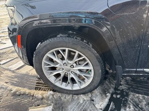 Used 2022 Jeep Grand Cherokee Summit w/ MOPAR Finishing Package image 14