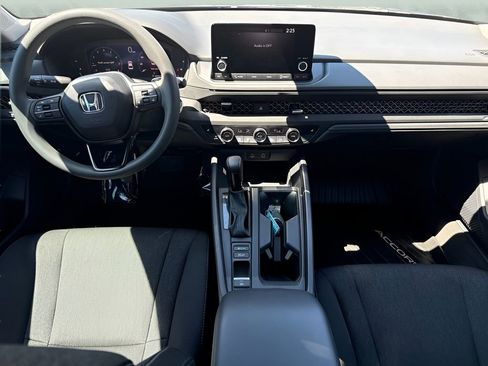 Used 2024 Honda Accord EX image 12