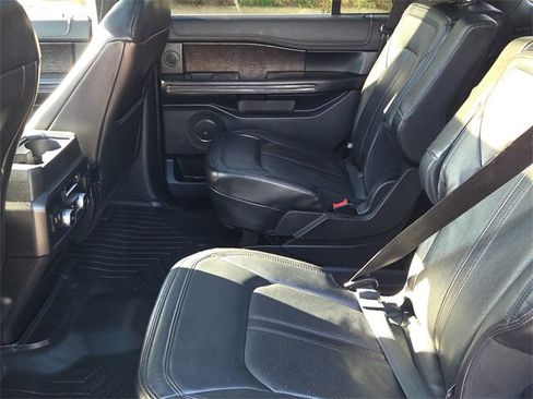 Used 2019 Ford Expedition Limited w/ Equipment Group 302A image 15