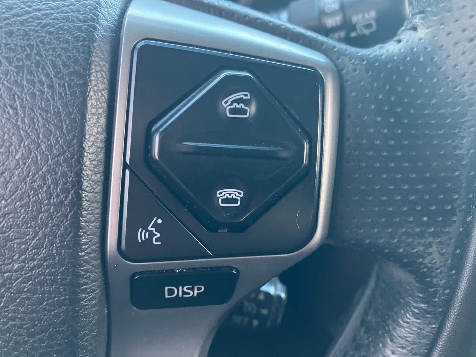 Used 2017 Toyota 4Runner SR5 Premium AWD/4WD image 17
