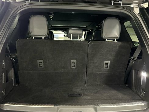 Used 2023 Lincoln Navigator Reserve AWD/4WD image 28