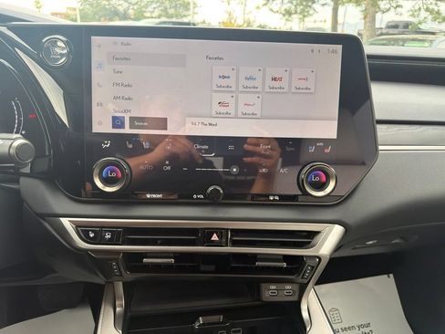 Used 2024 Lexus RX 350 Premium Plus w/ Convenience Package FWD image 29