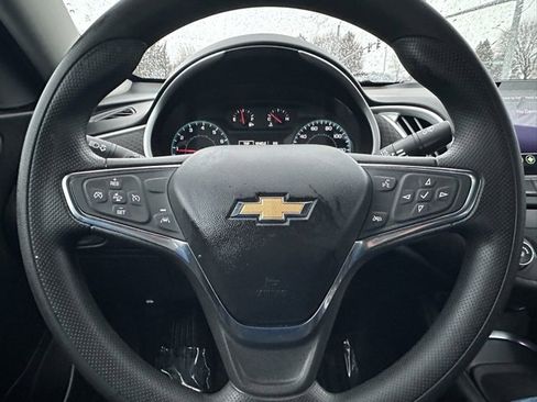 Used 2021 Chevrolet Malibu LS w/ Driver Confidence Package II image 41