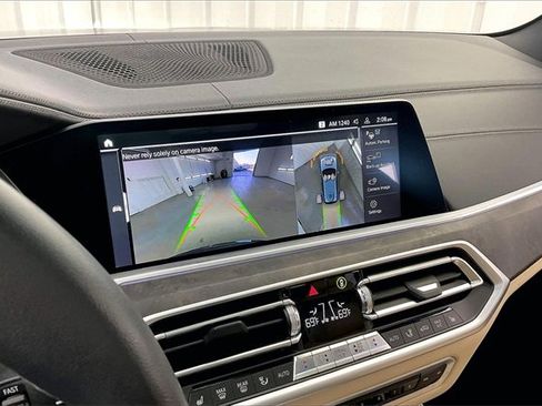 Used 2022 BMW X5 xDrive45e image 28