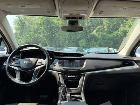 Used 2019 Cadillac XT5 Luxury AWD/4WD image 16