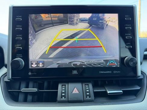 Used 2022 Toyota RAV4 Limited image 15