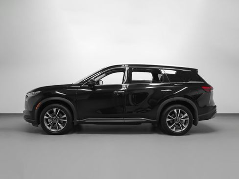 Used 2022 INFINITI QX60 Luxe w/ Cargo Package FWD image 2