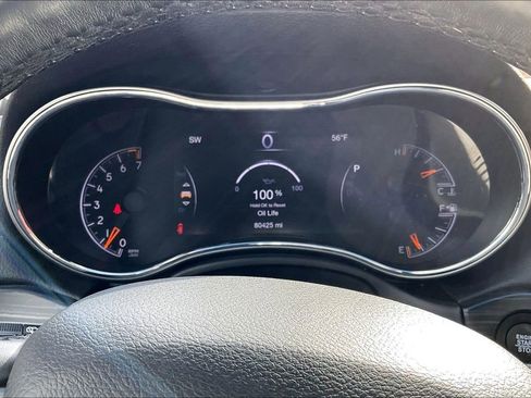 Used 2019 Jeep Grand Cherokee Altitude image 19