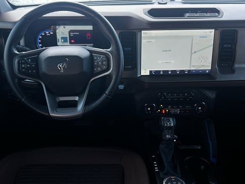 Used 2021 Ford Bronco Outer Banks image 13