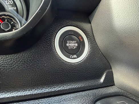 Used 2020 RAM 1500 Laramie w/ Sport Appearance Package AWD/4WD image 36