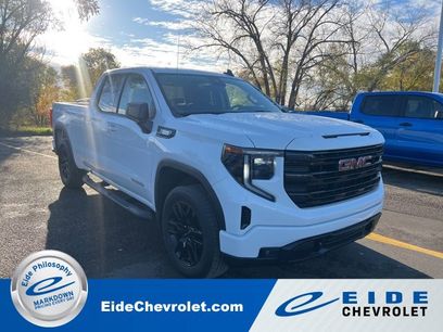 Used 2023 GMC Sierra 1500 Elevation