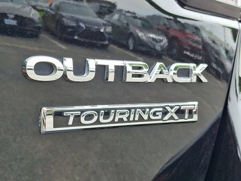 Used 2022 Subaru Outback Touring XT AWD/4WD image 35