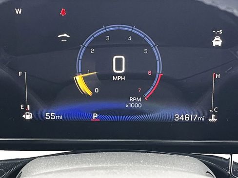 Certified 2024 Chevrolet Trax ACTIV w/ Sunroof Package image 13