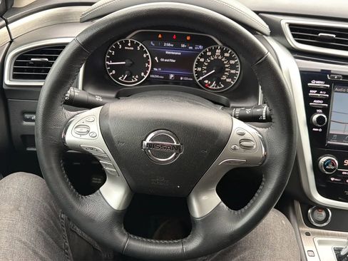 Used 2018 Nissan Murano SV w/ Premium Package FWD image 10