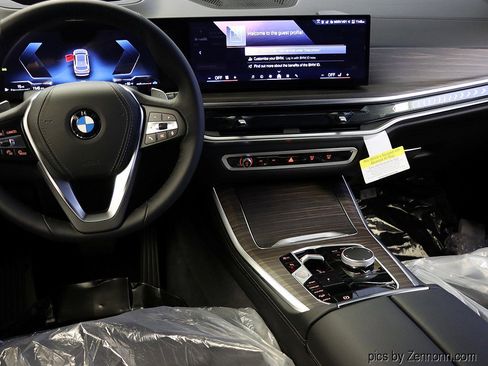 Used 2026 BMW X5 xDrive40i w/ Climate Comfort Package image 14