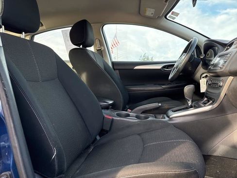 Used 2018 Nissan Sentra S image 5