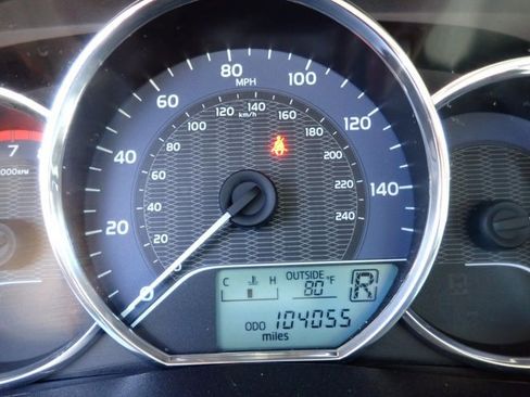 Used 2015 Toyota Corolla LE FWD image 23