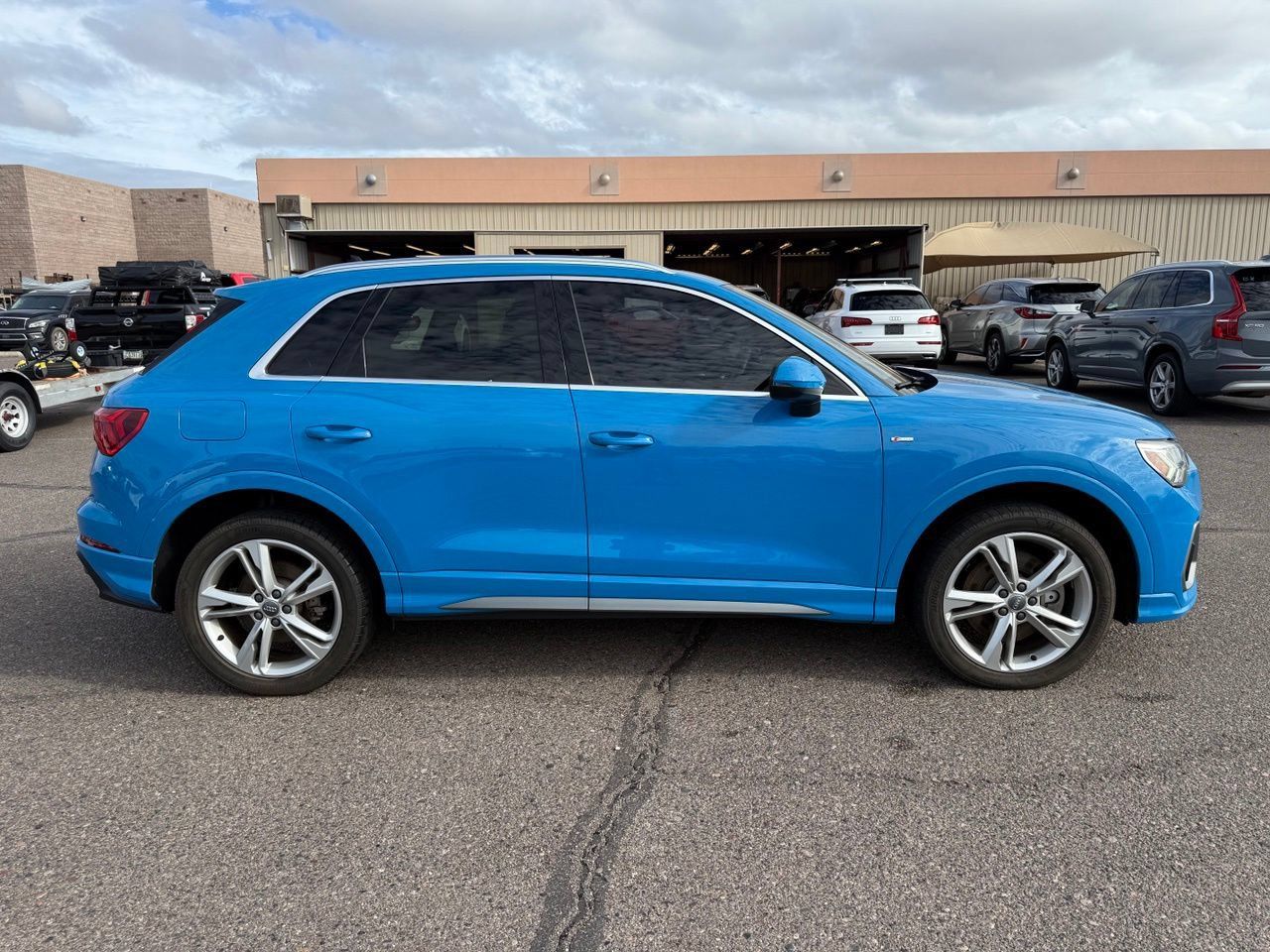 Used 2020 Audi Q3 2.0T Premium Plus w/ Premium Plus Package AWD/4WD image 4
