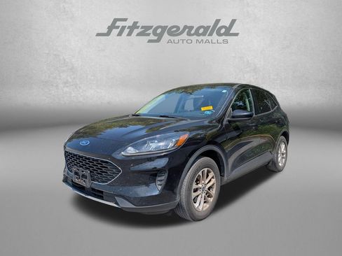 Used 2020 Ford Escape SE AWD/4WD image 3
