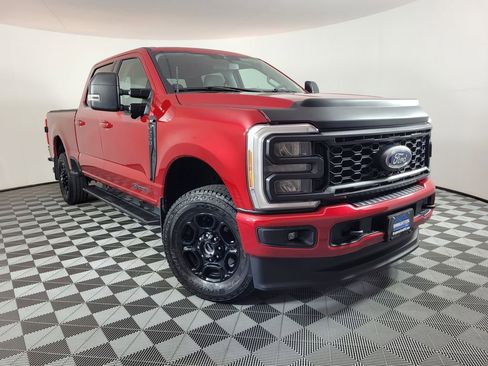Used 2023 Ford F250 XLT w/ XLT Premium Package AWD/4WD image 1